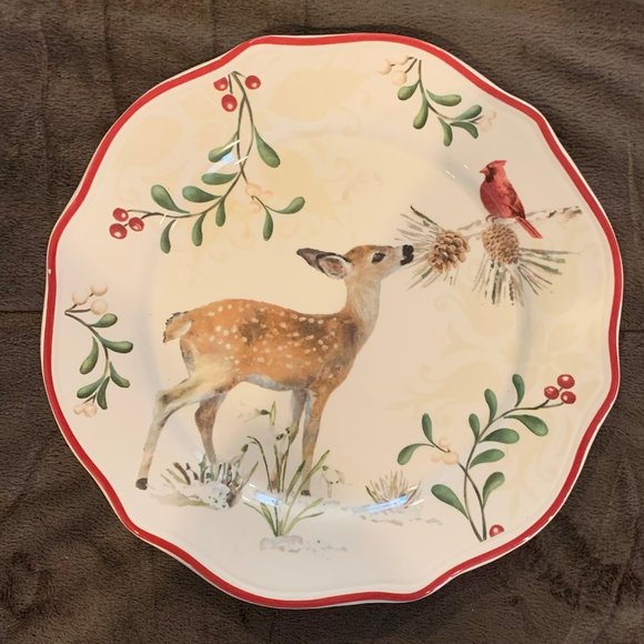 BETTER HOMES AND GARDENS HERITAGE COLLECTION, 8 3/4" SERVING DISH/PLATE - Picture 1 of 2